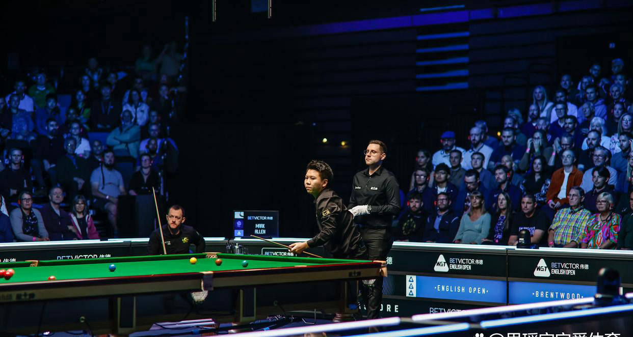 公开赛中连, 在第 公开赛中连, 在第